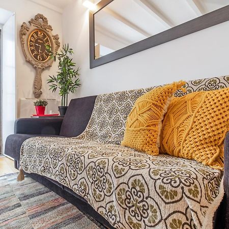 Апартаменты 024 B - Cosy Retreat In Madragoa -Лиссабон Экстерьер фото